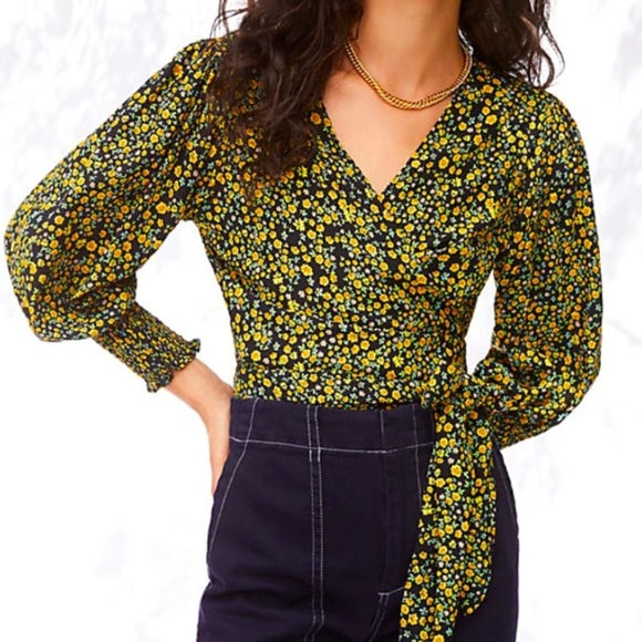ANTHROPOLOGIE NWT Faithfull Uli Cropped Wrap Blouse Size S (4). - Picture 2 of 4